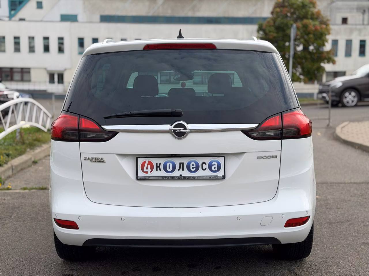 Opel Zafira фото 5