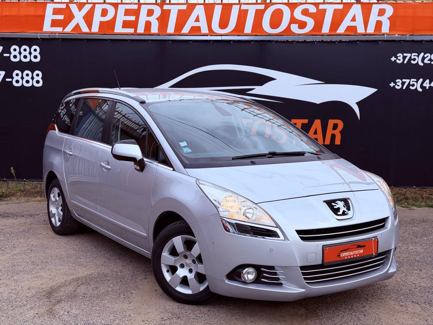 Peugeot 5008 фото 2