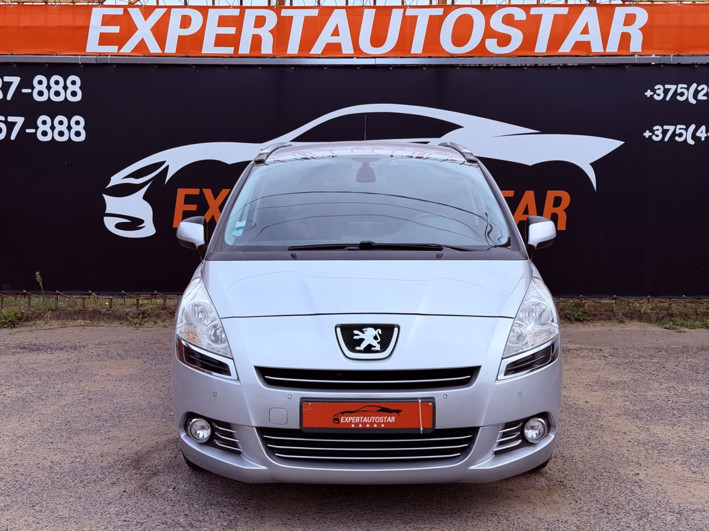 Peugeot 5008 фото 3