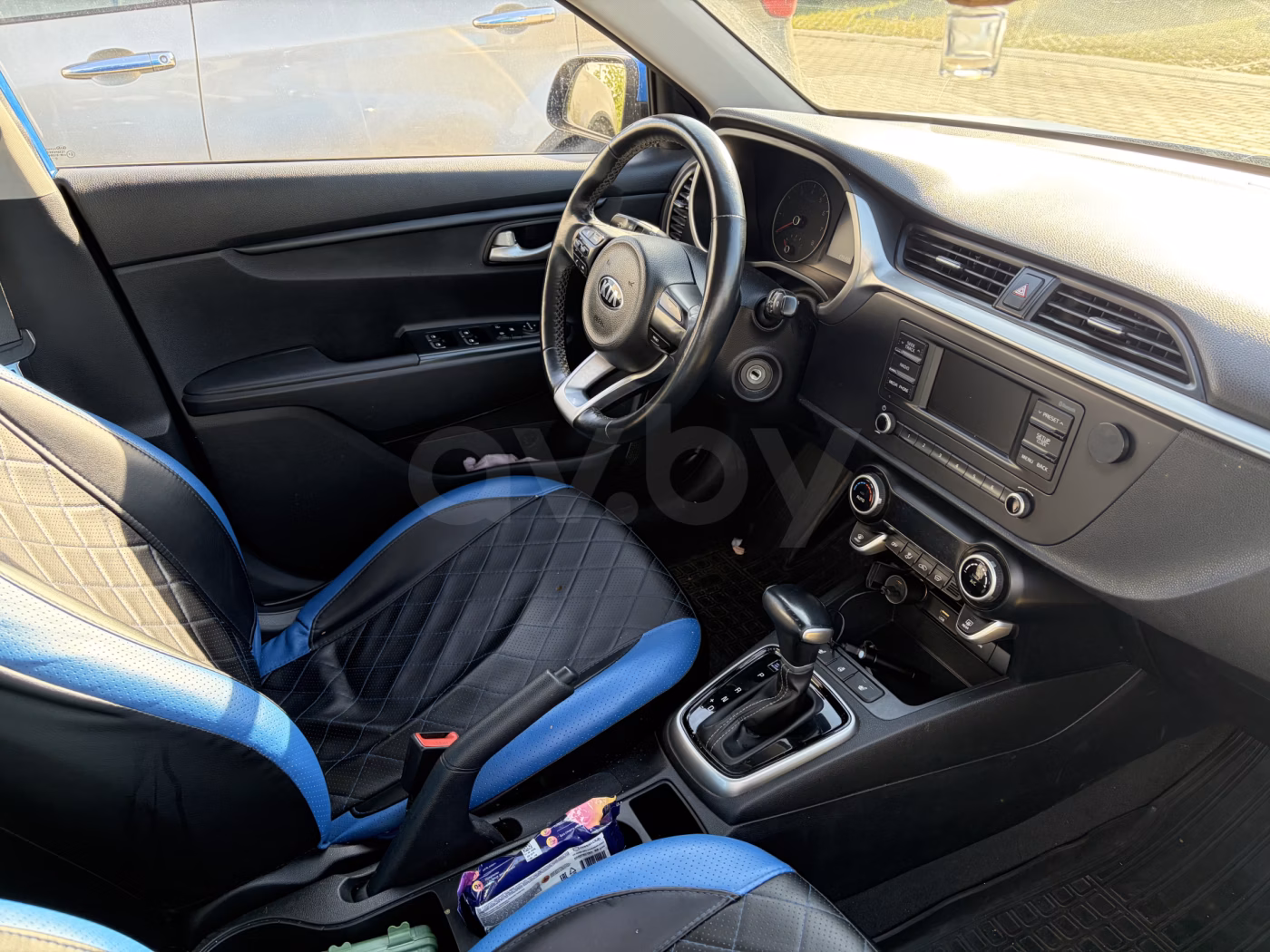 Kia Rio фото 6