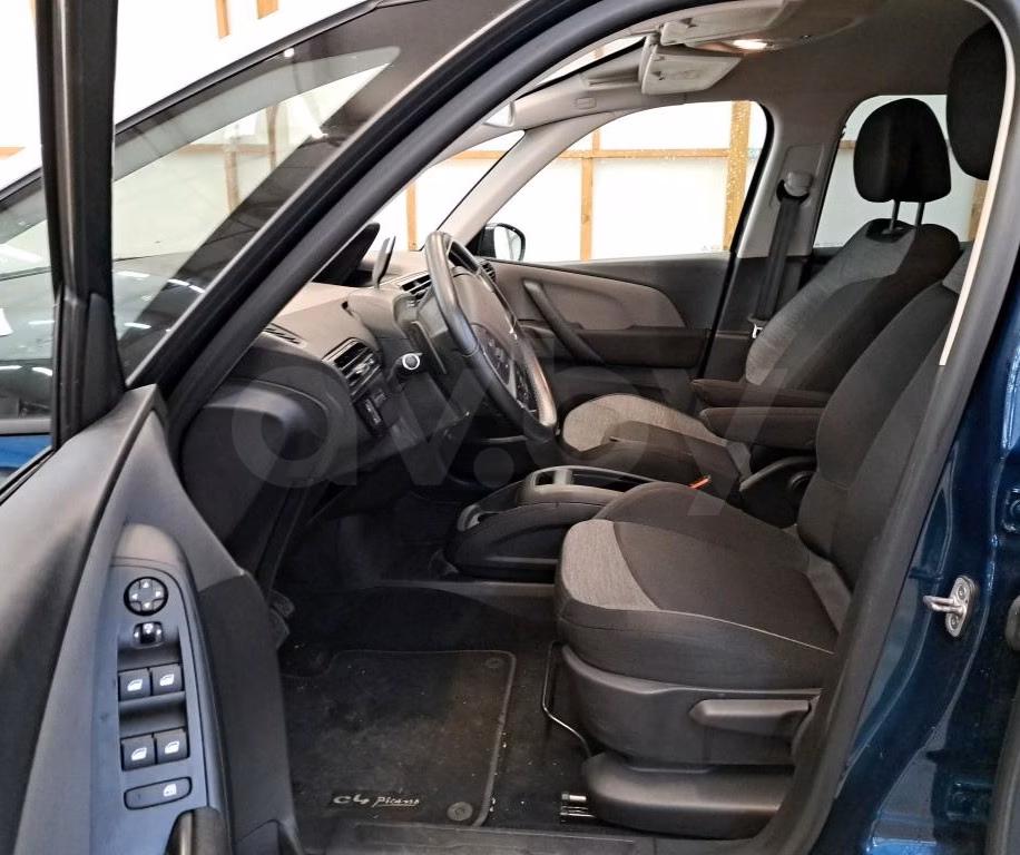 Citroen C4 Grand Spacetourer фото 6