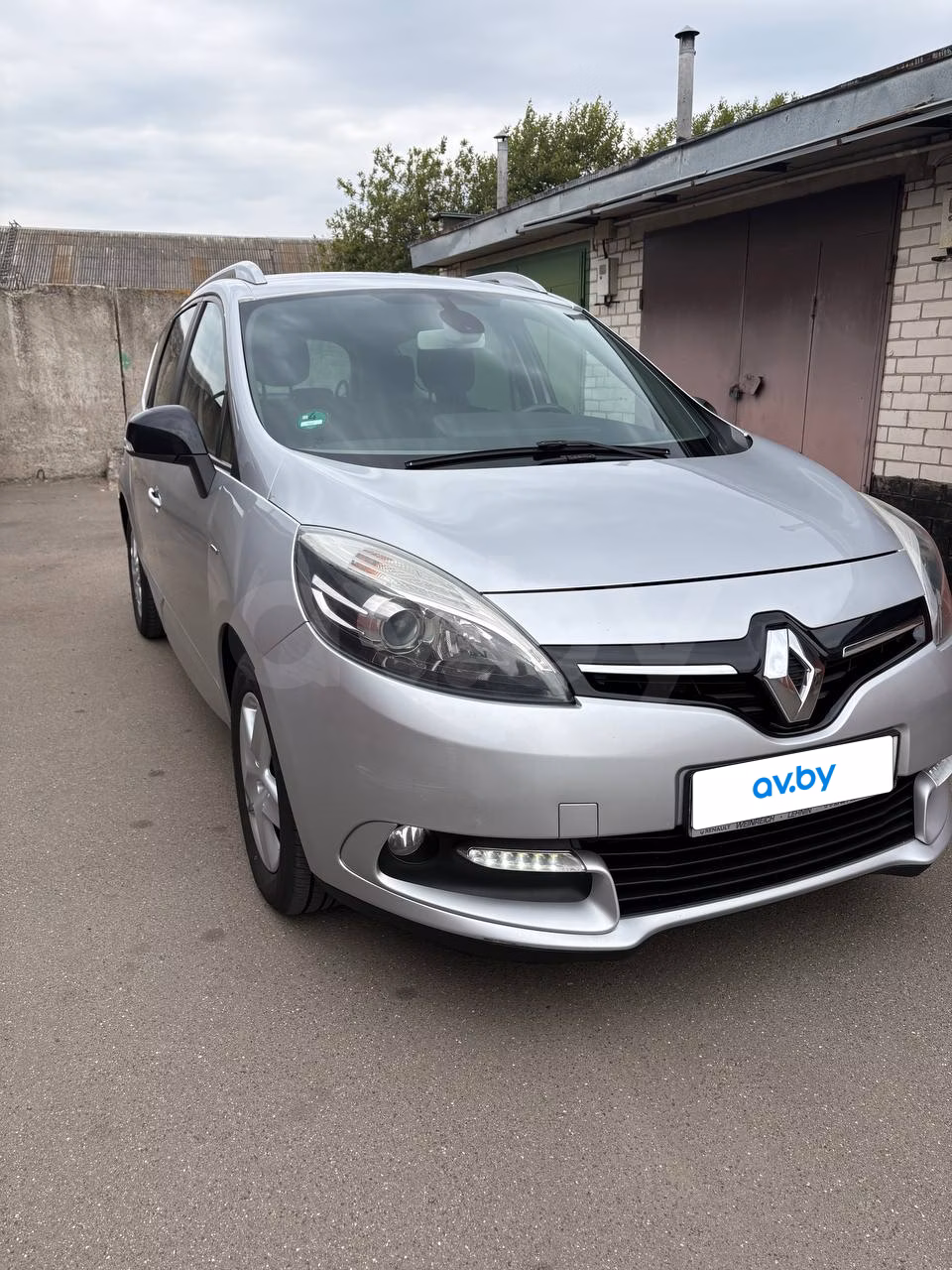 Renault Grand Scenic фото 2
