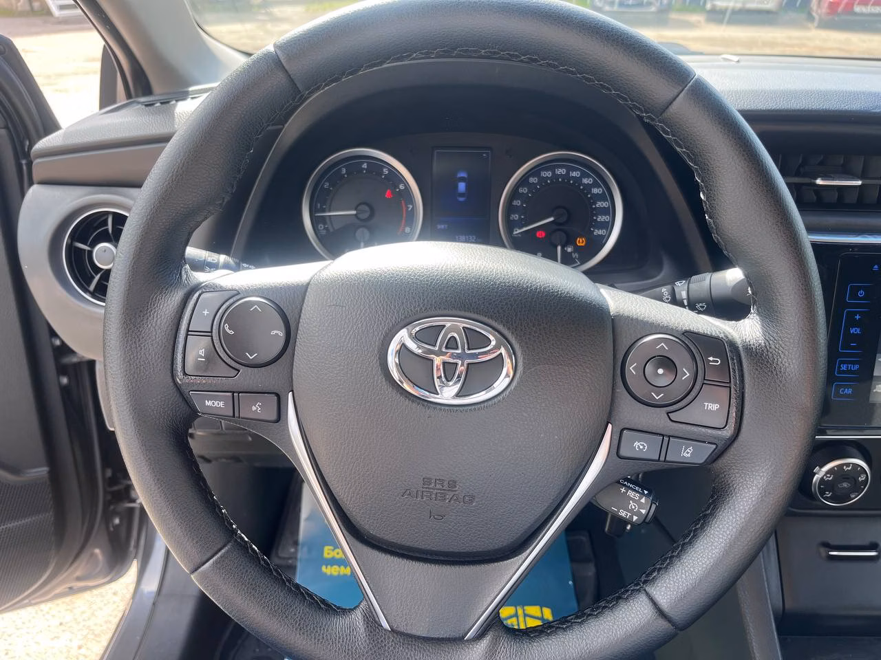 Toyota Corolla фото 15