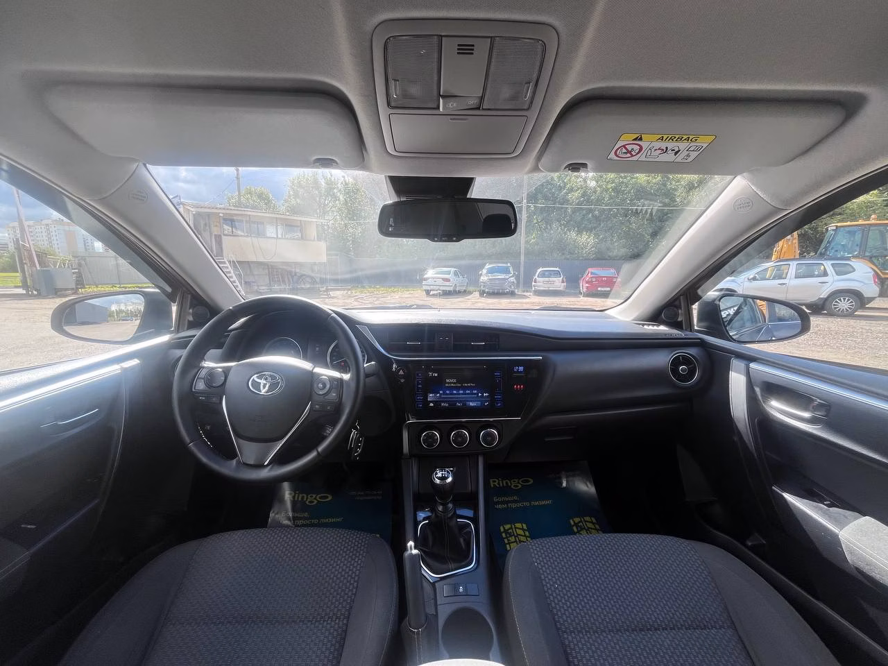 Toyota Corolla фото 16