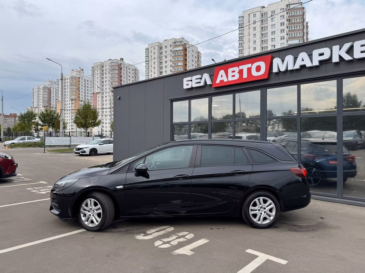 Opel Astra фото 8