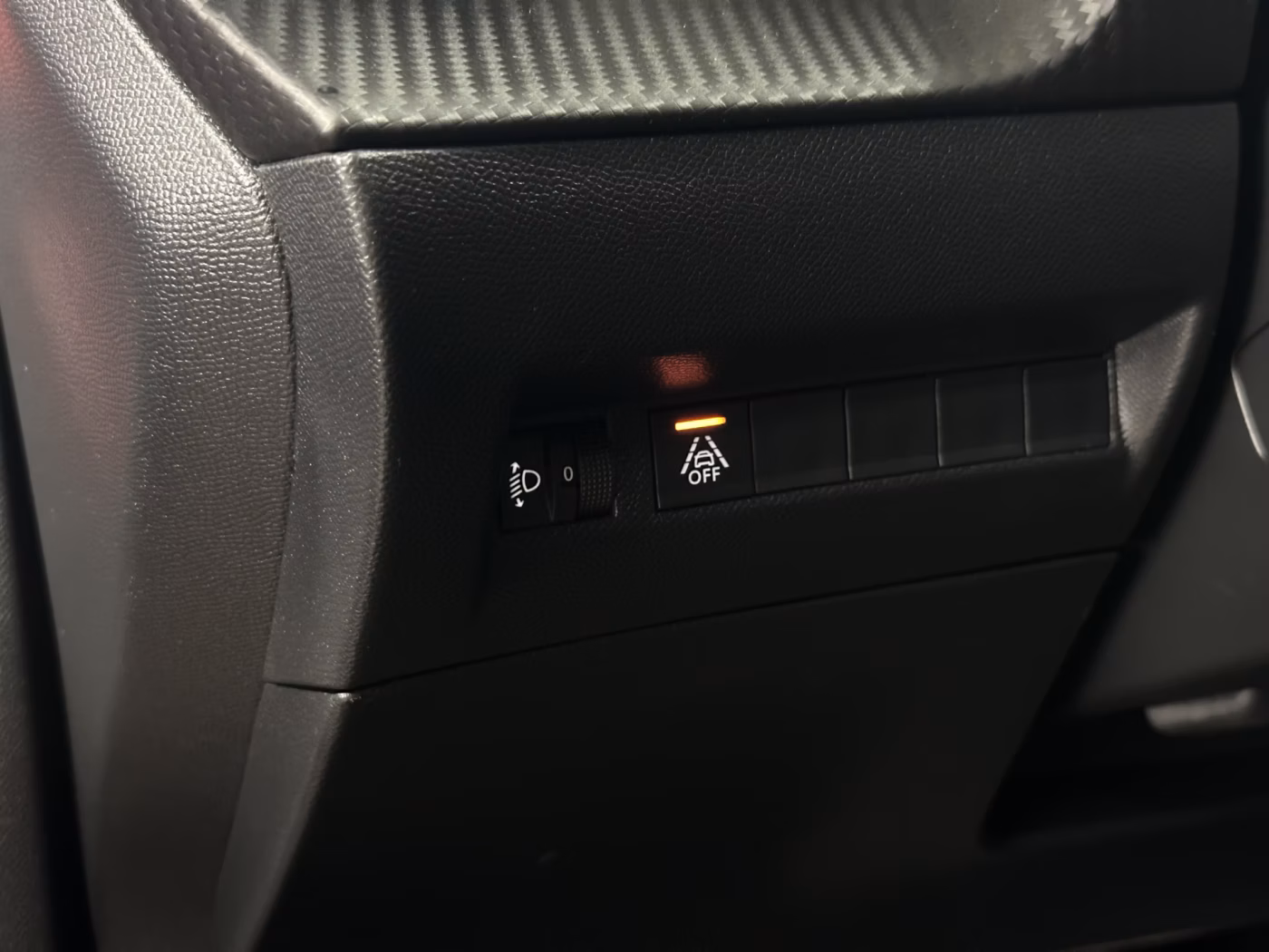 Peugeot 2008 фото 18