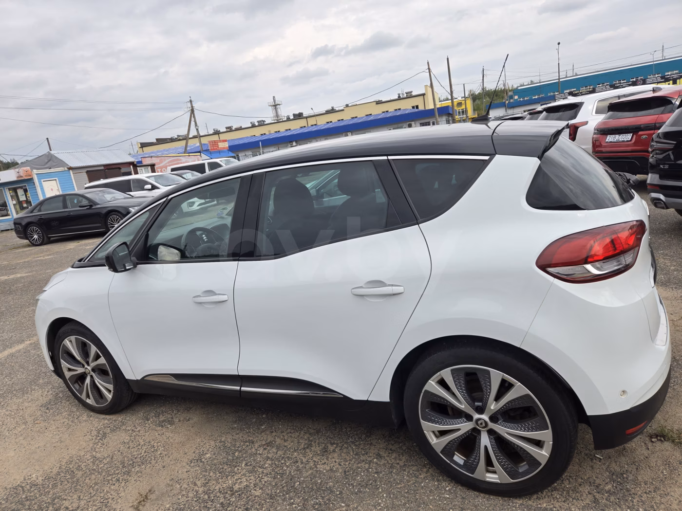 Renault Scenic фото 2