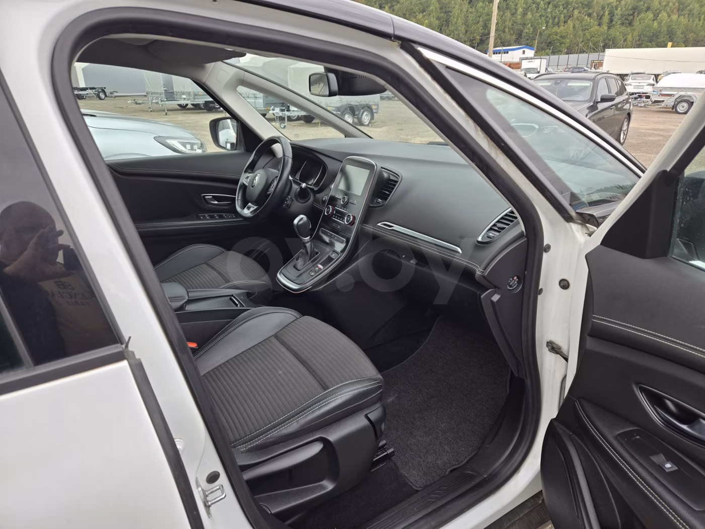 Renault Scenic фото 13