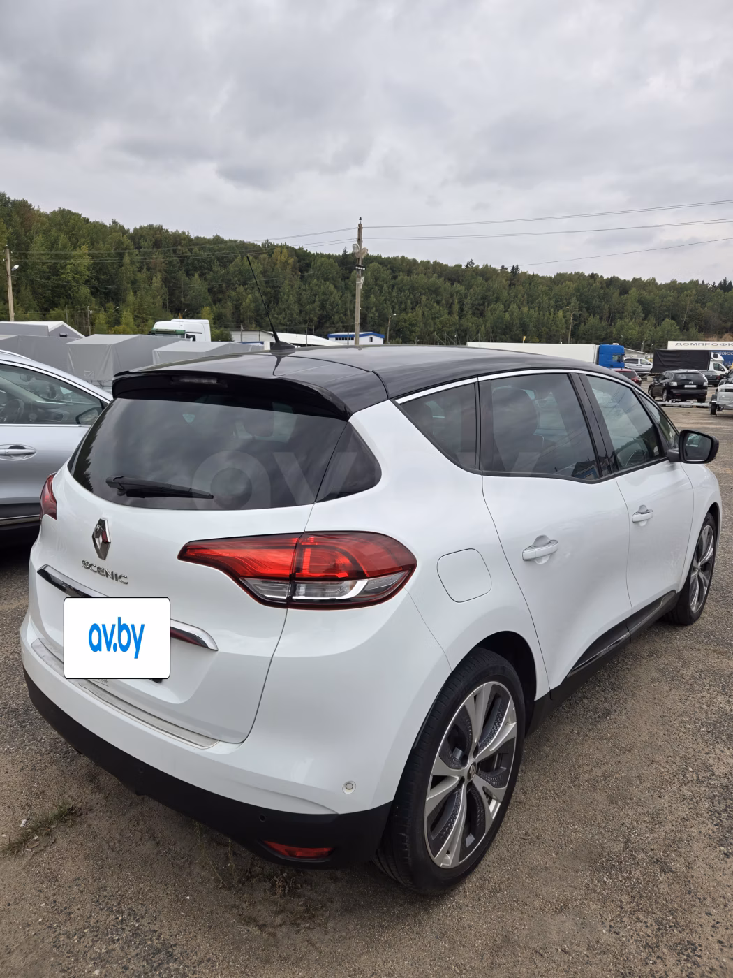 Renault Scenic фото 15