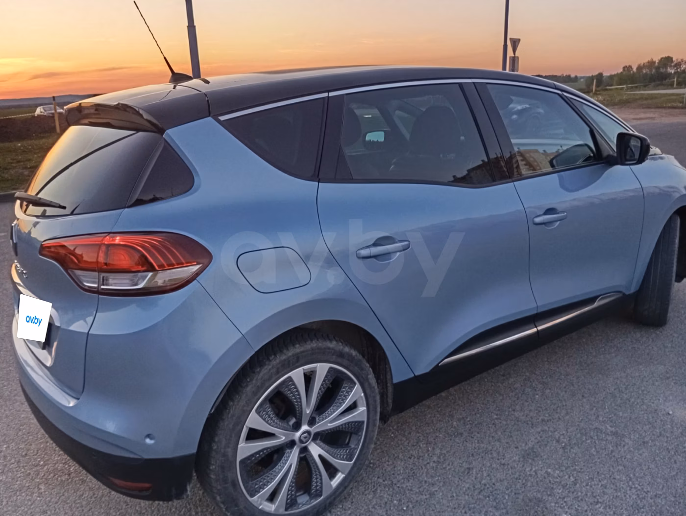Renault Scenic фото 2