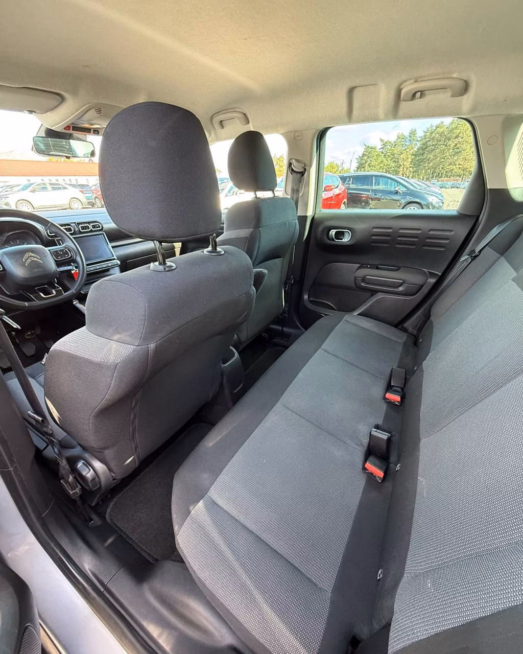 Citroen C3 Aircross фото 9