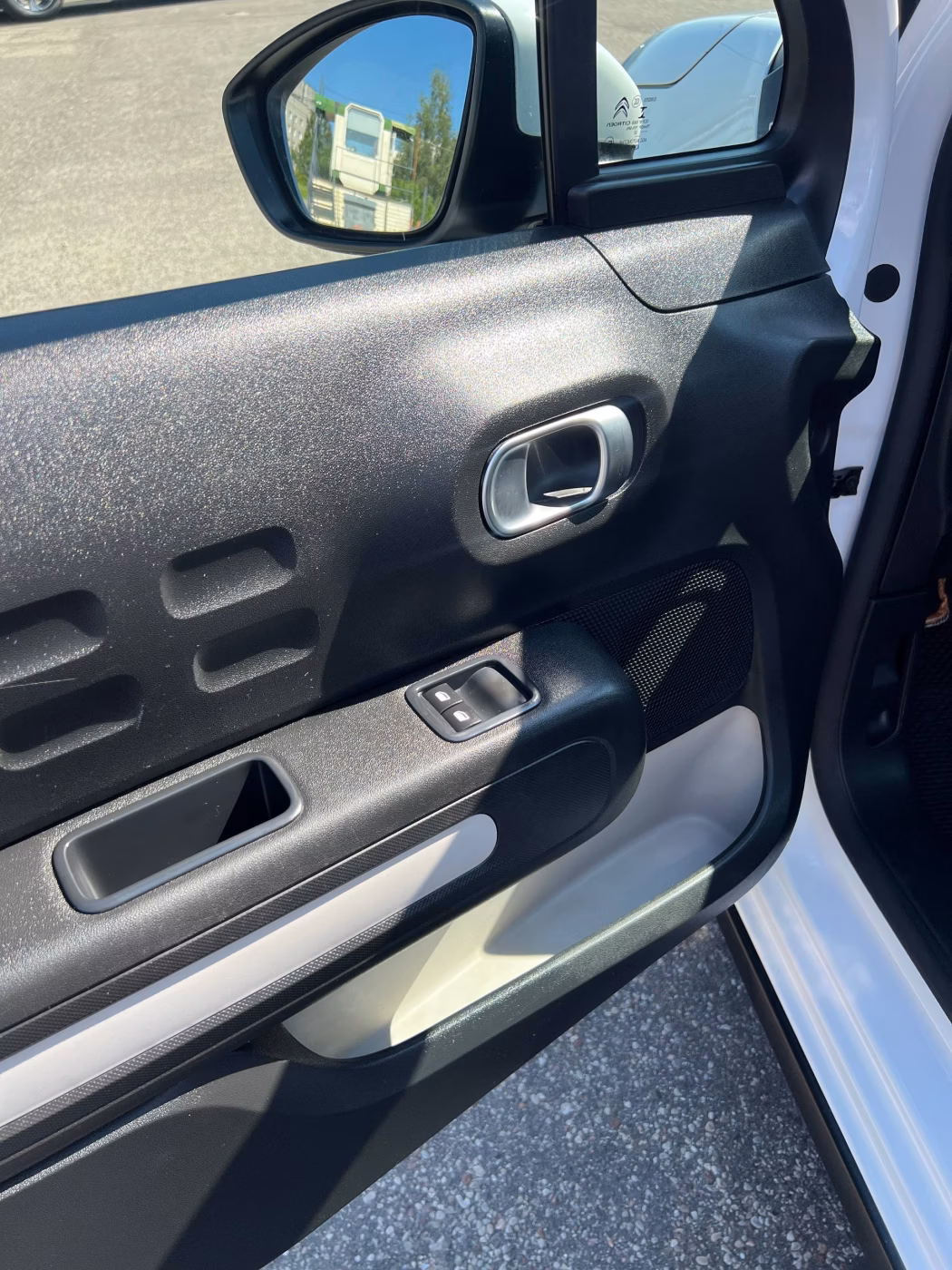 Citroen C3 фото 9