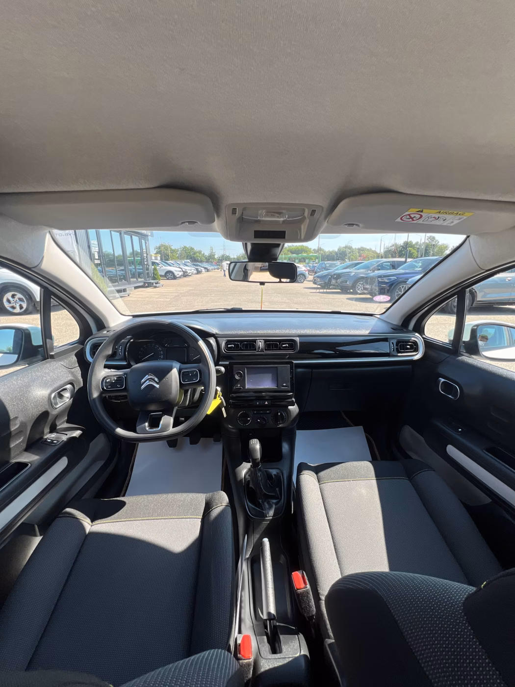 Citroen C3 фото 13