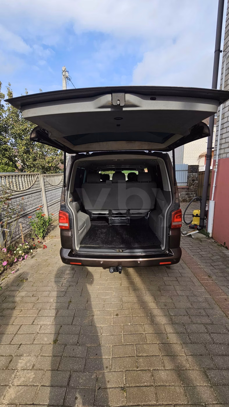 Volkswagen Caravelle фото 8