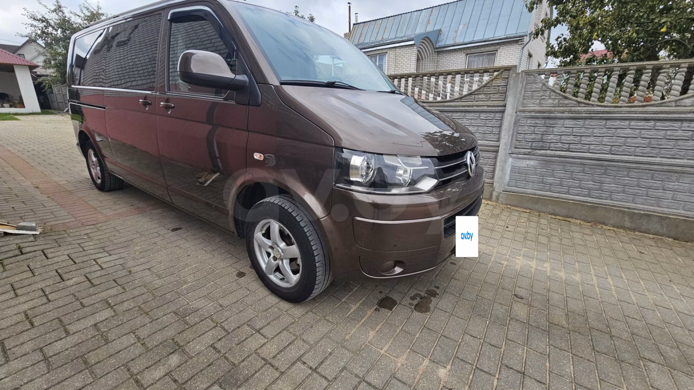 Volkswagen Caravelle фото 10