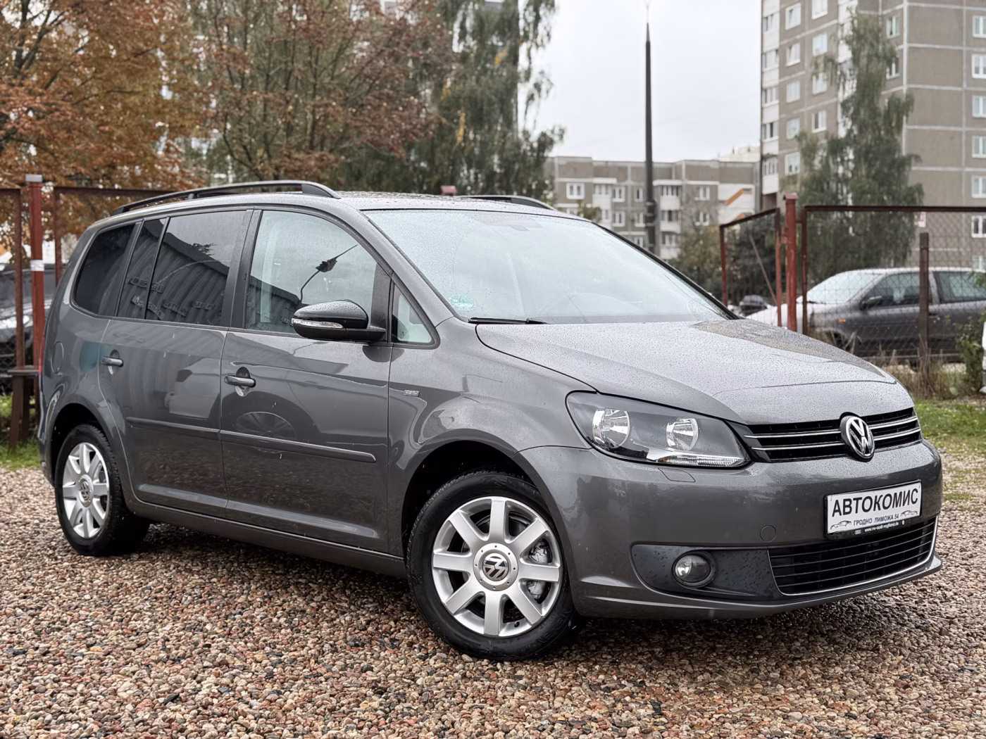 Volkswagen Touran фото 5