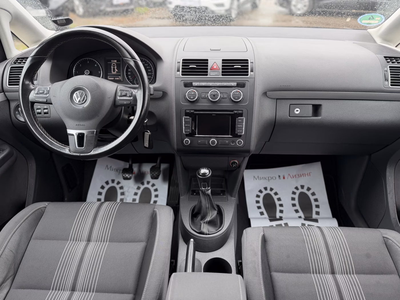 Volkswagen Touran фото 12
