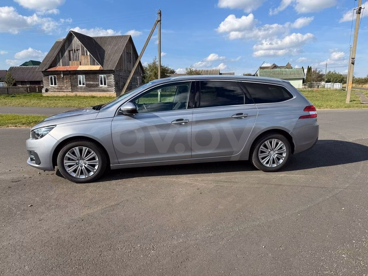 Peugeot 308 фото 3