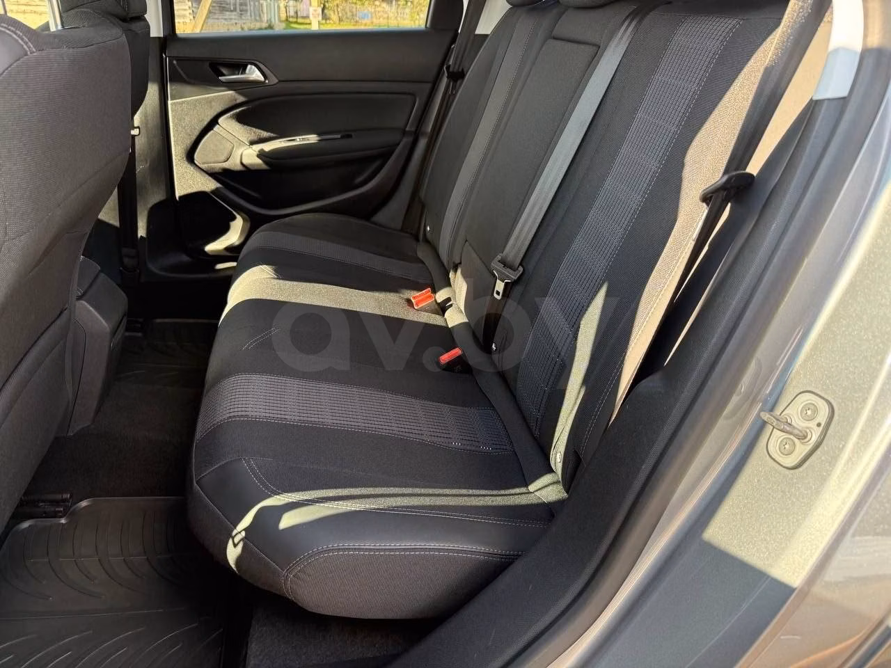 Peugeot 308 фото 17