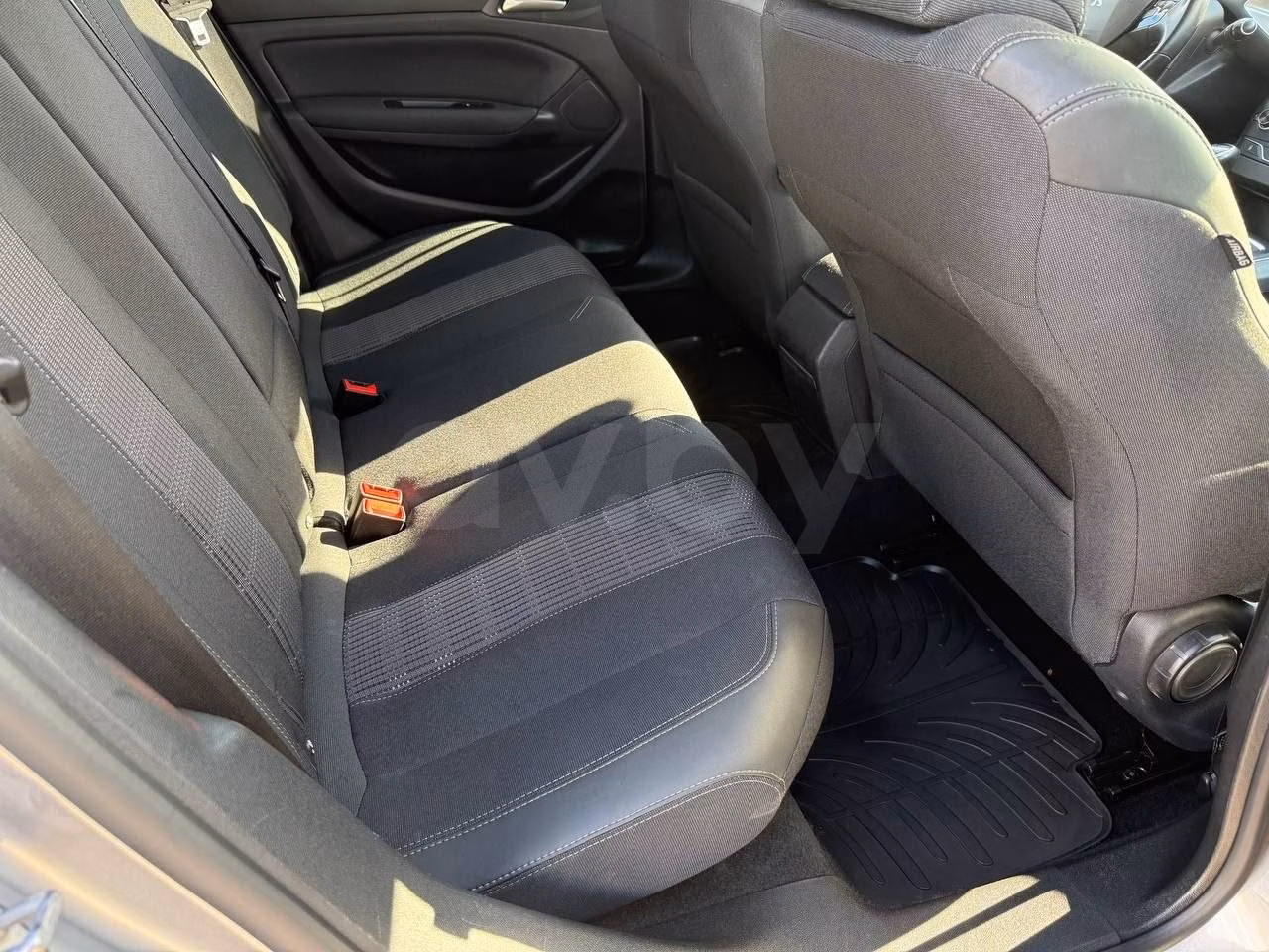 Peugeot 308 фото 18
