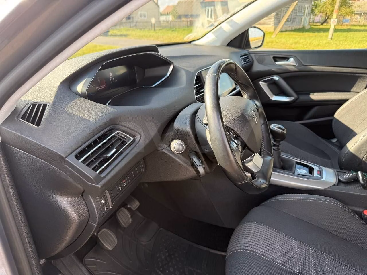 Peugeot 308 фото 20