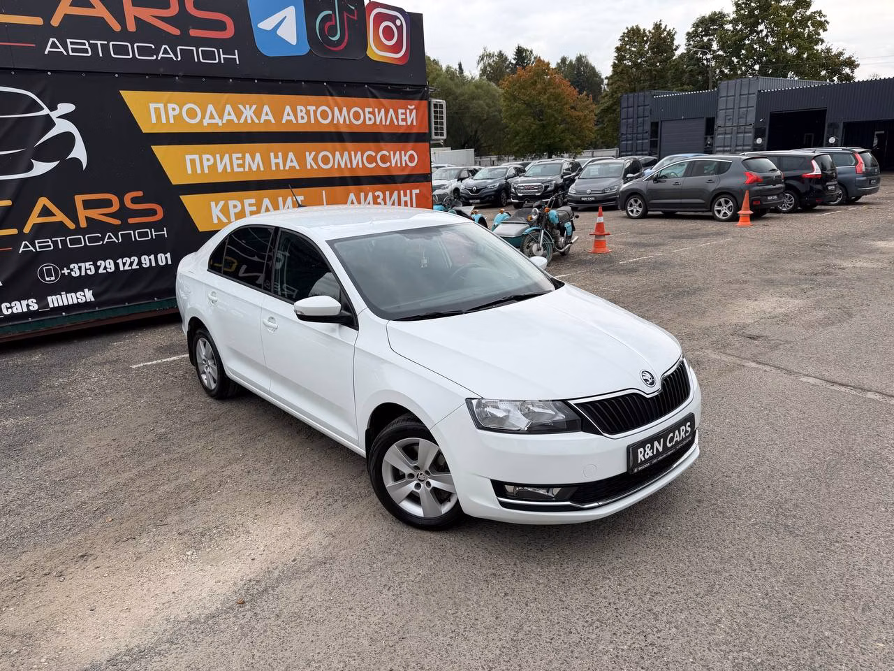 Skoda Rapid фото 3