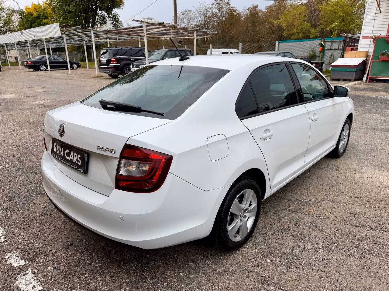 Skoda Rapid фото 15