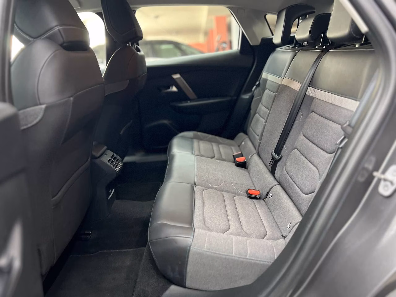 Citroen C4 фото 8