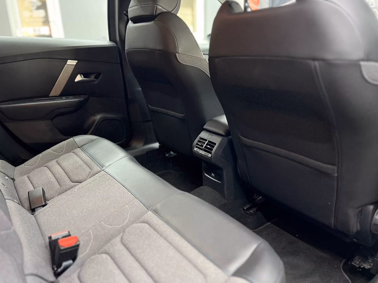 Citroen C4 фото 10