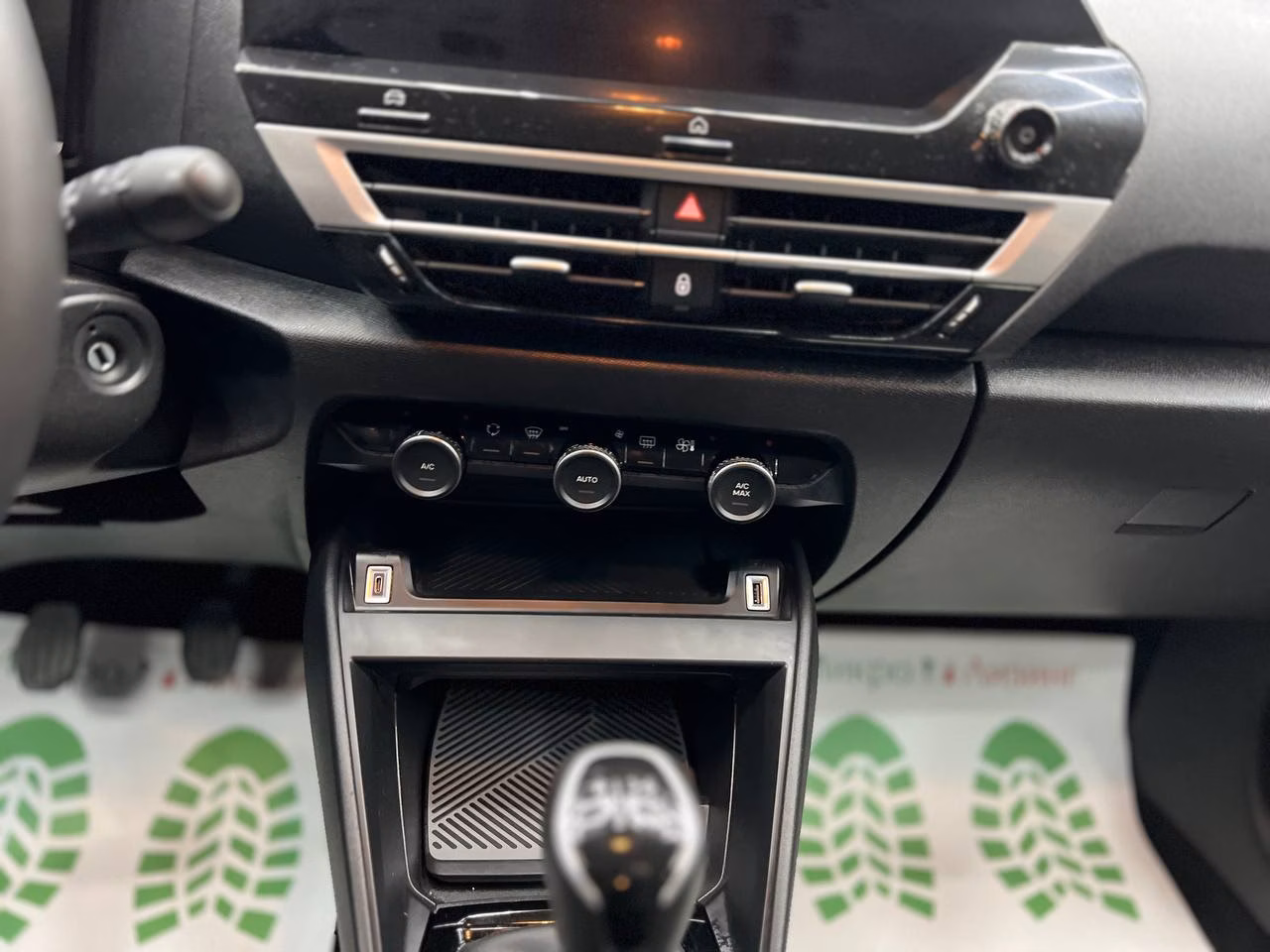 Citroen C4 фото 13