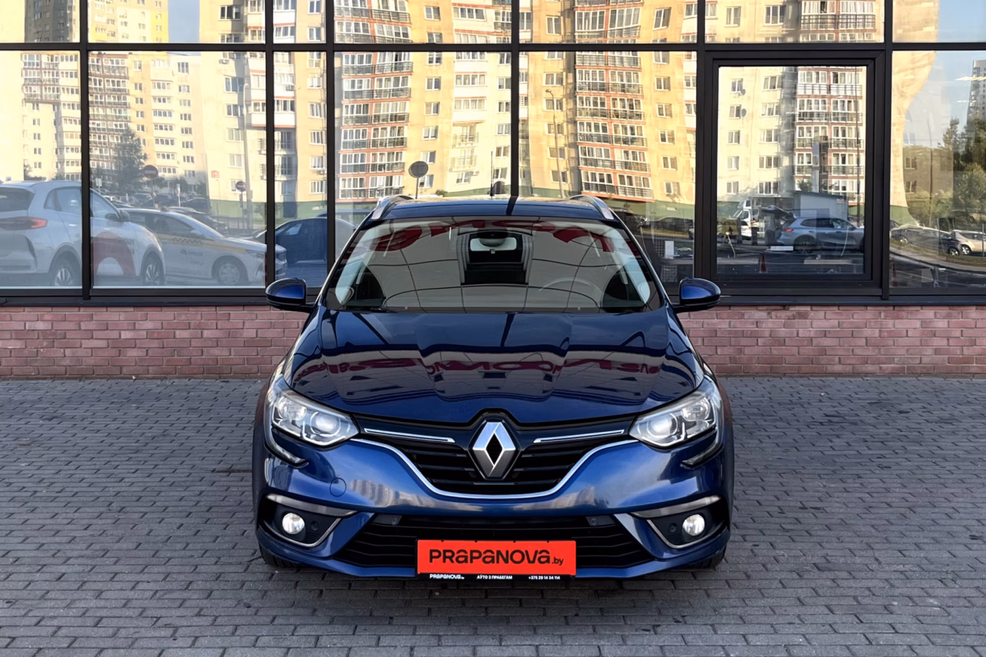 Renault Megane фото 2