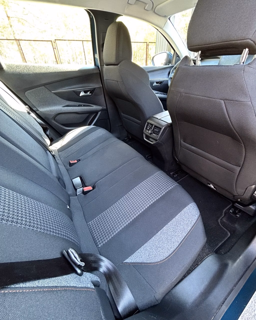 Peugeot 3008 фото 12
