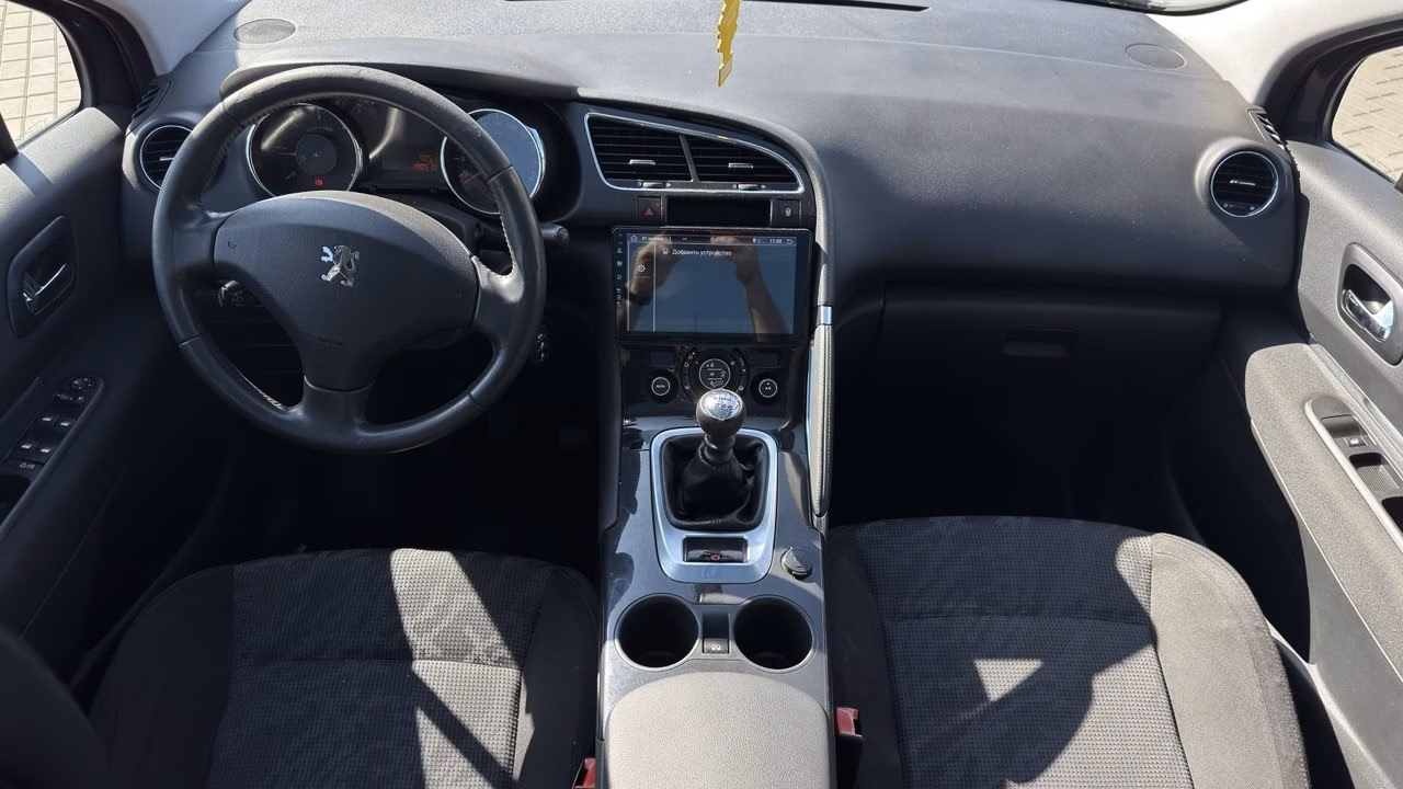 Peugeot 3008 фото 11