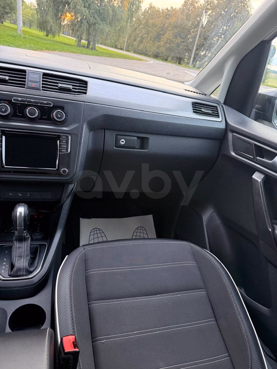 Volkswagen Caddy фото 9