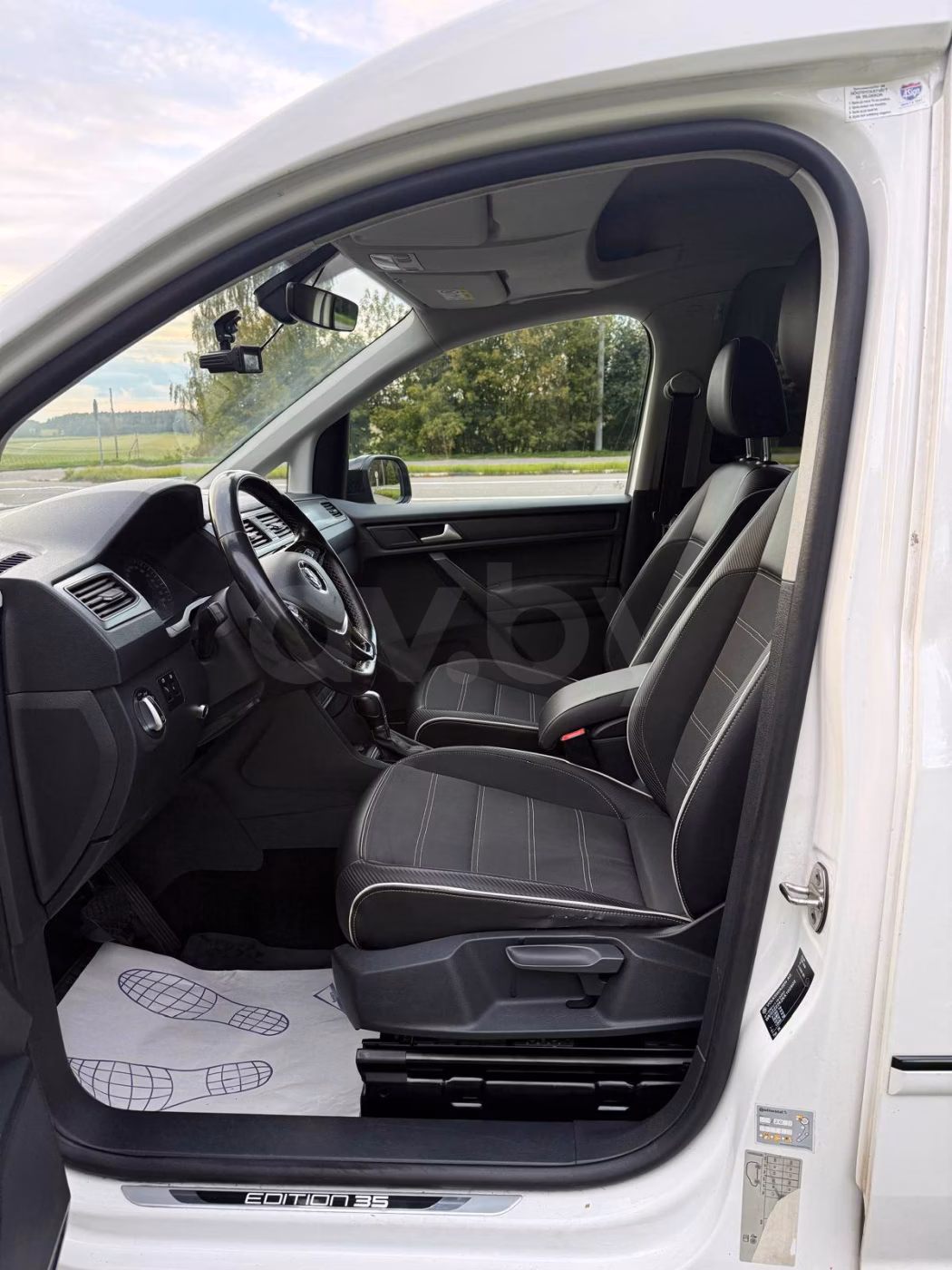 Volkswagen Caddy фото 10