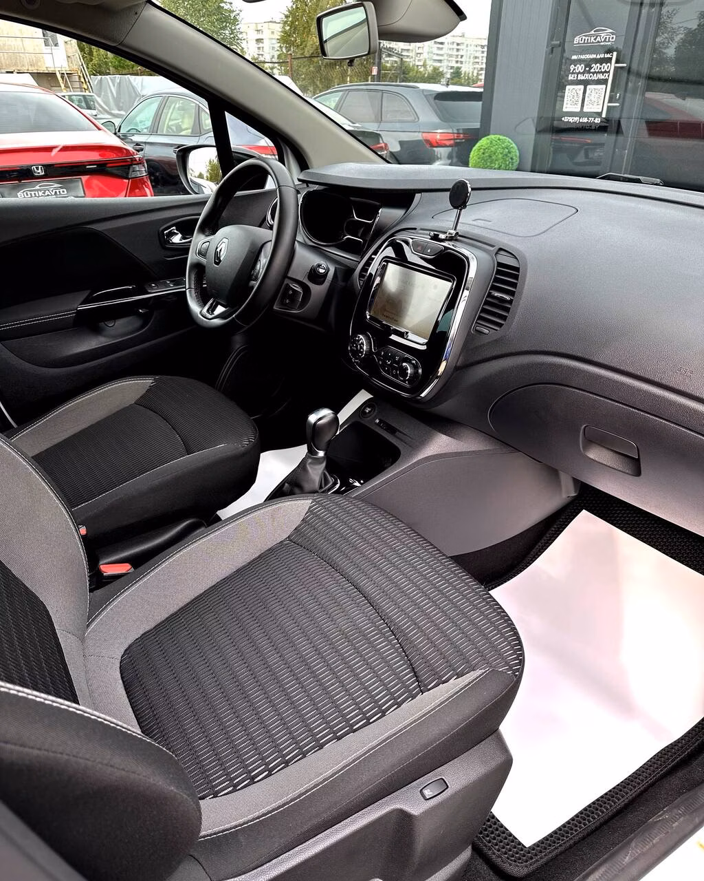 Renault Kaptur фото 11