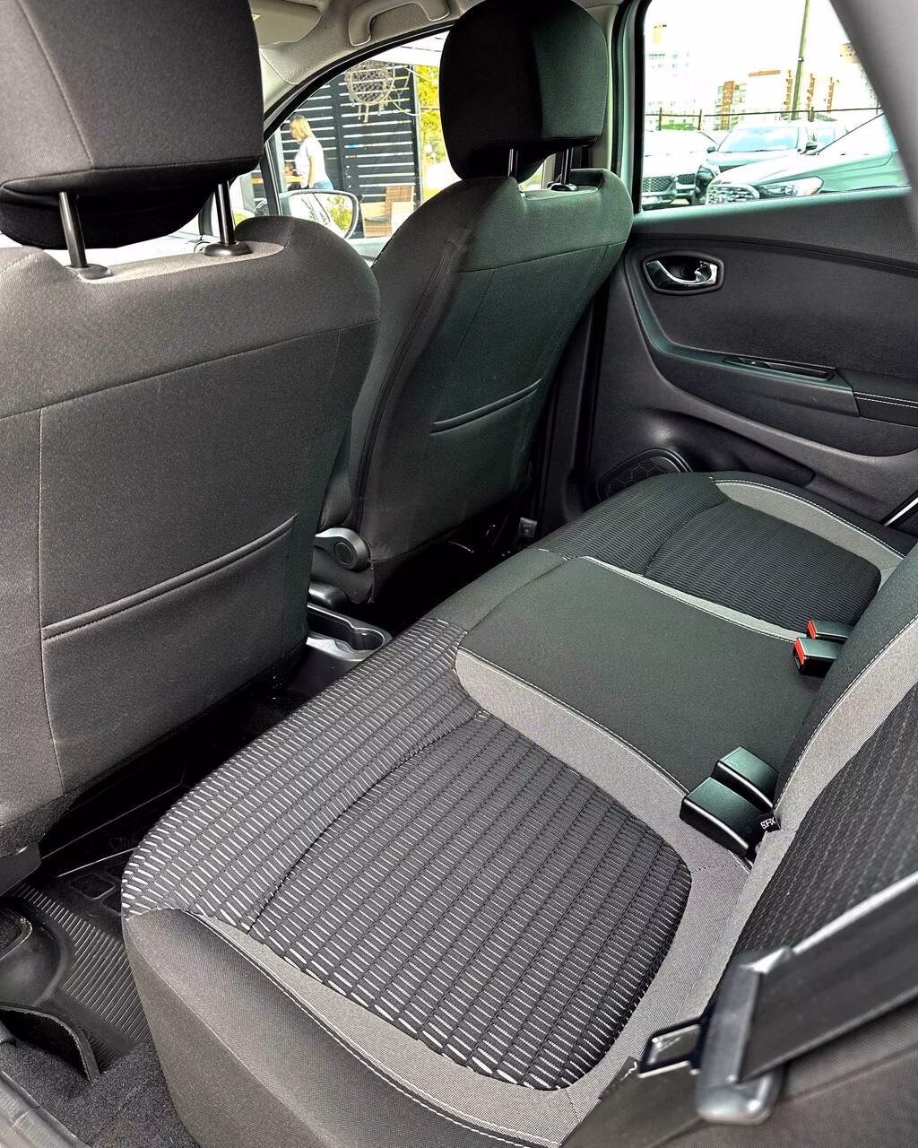 Renault Kaptur фото 12