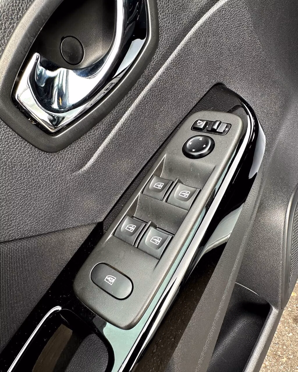 Renault Kaptur фото 18