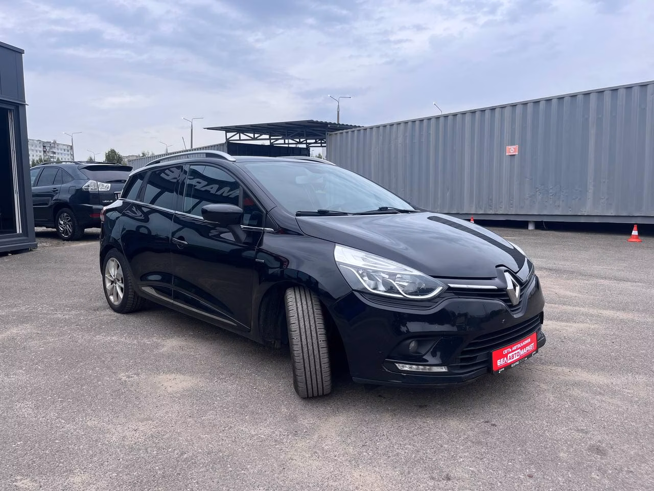 Renault Clio фото 3