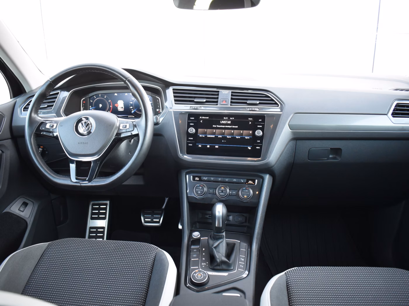 Volkswagen Tiguan фото 9