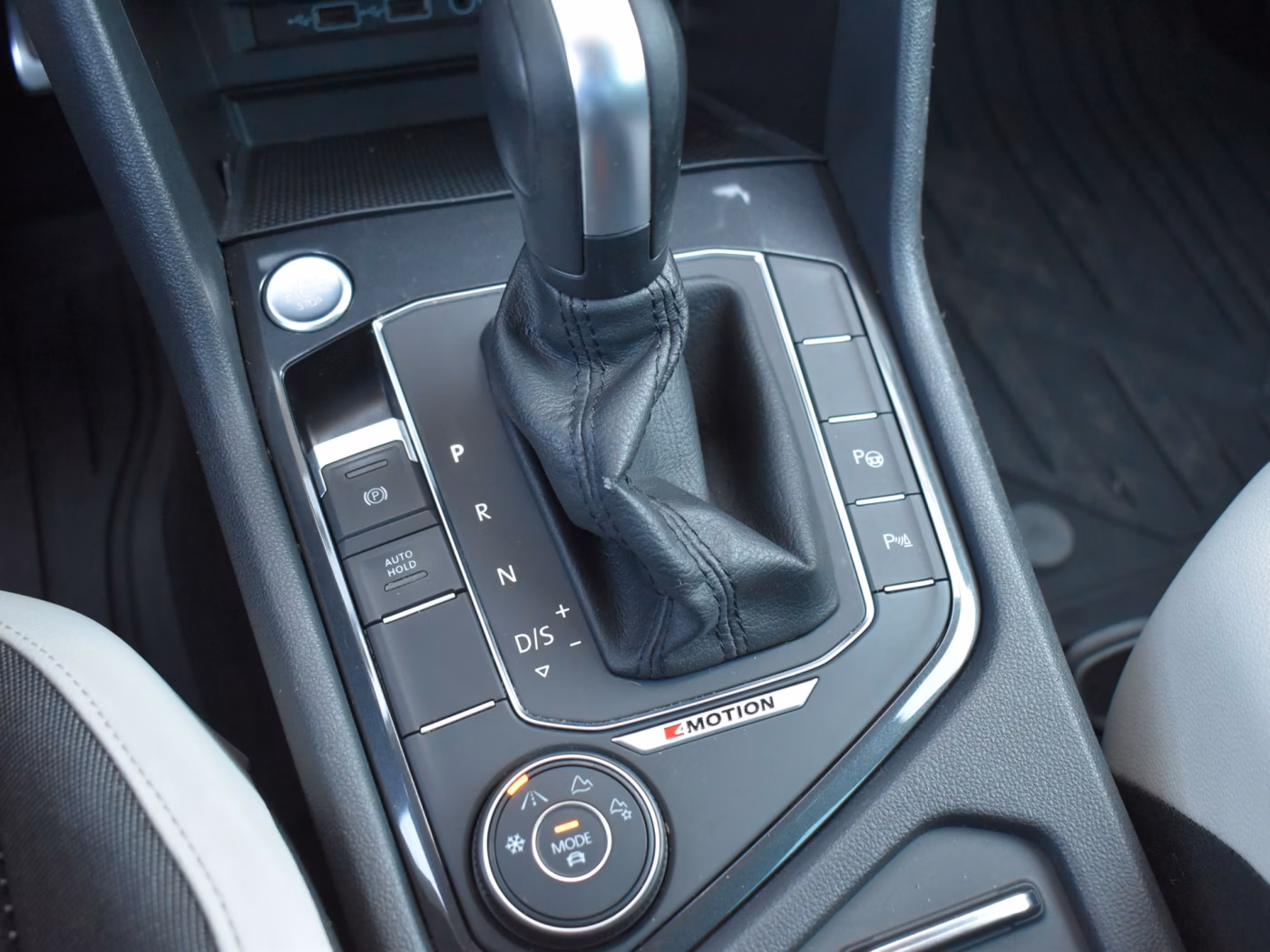 Volkswagen Tiguan фото 16