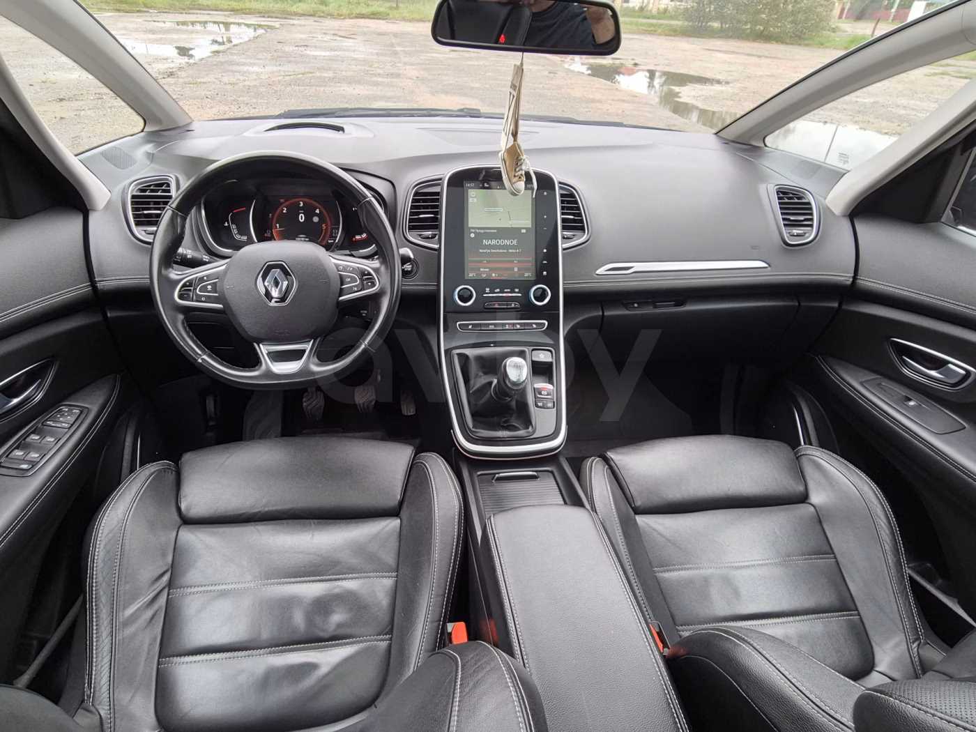 Renault Grand Scenic фото 17