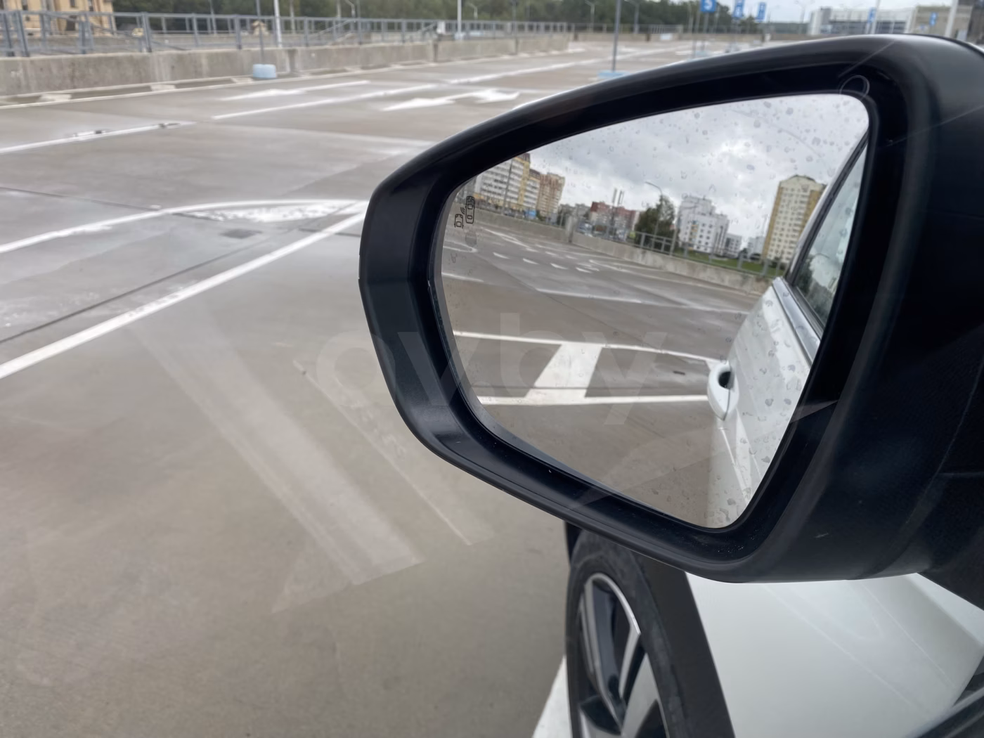 Peugeot 5008 фото 8