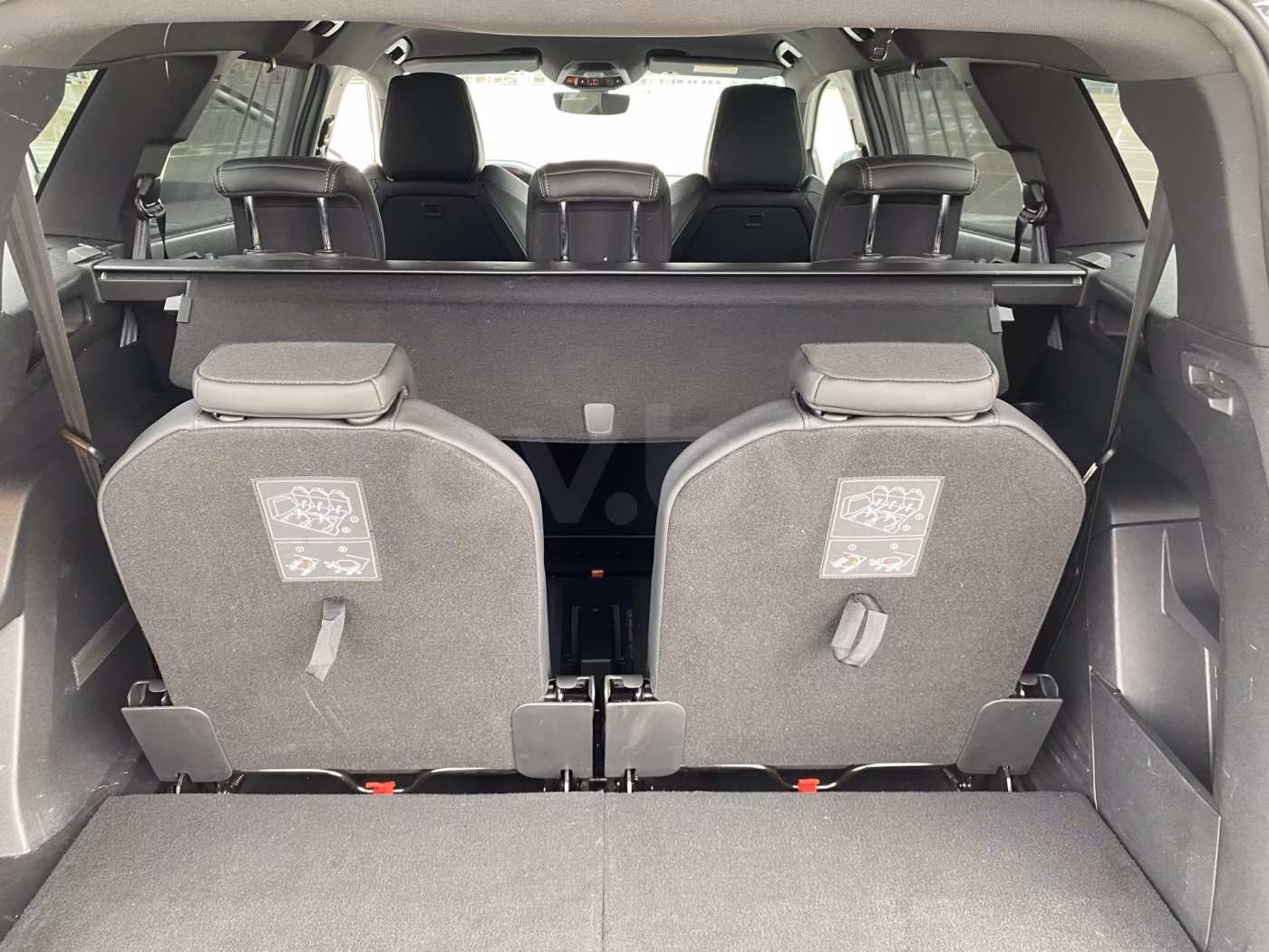 Peugeot 5008 фото 19