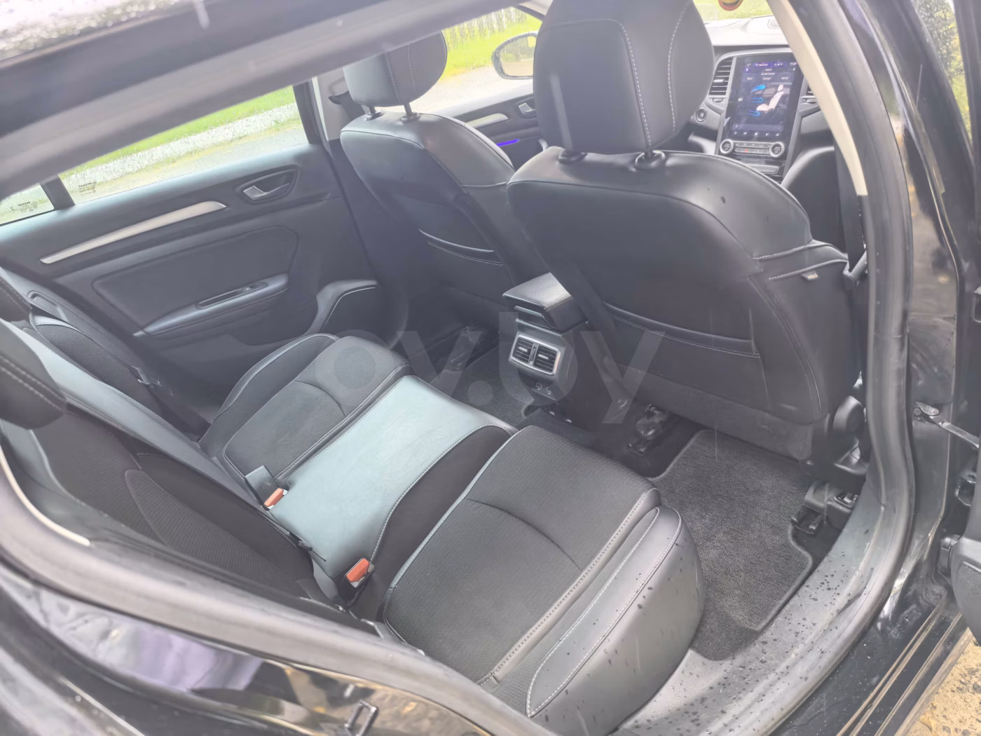 Renault Megane фото 10