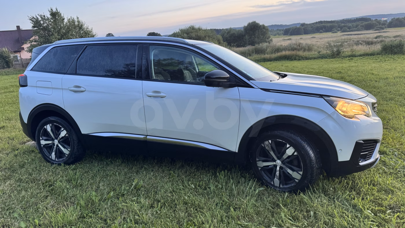 Peugeot 5008