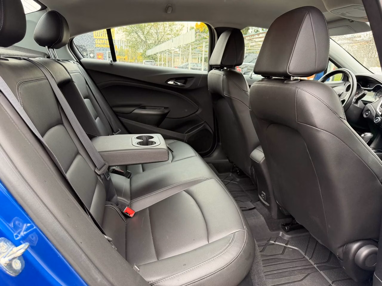 Chevrolet Cruze фото 18