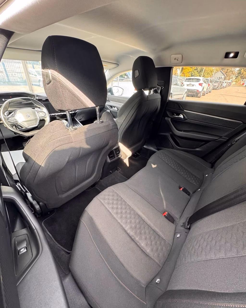 Peugeot 508 фото 11