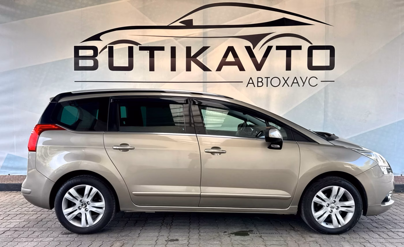 Peugeot 5008 фото 2