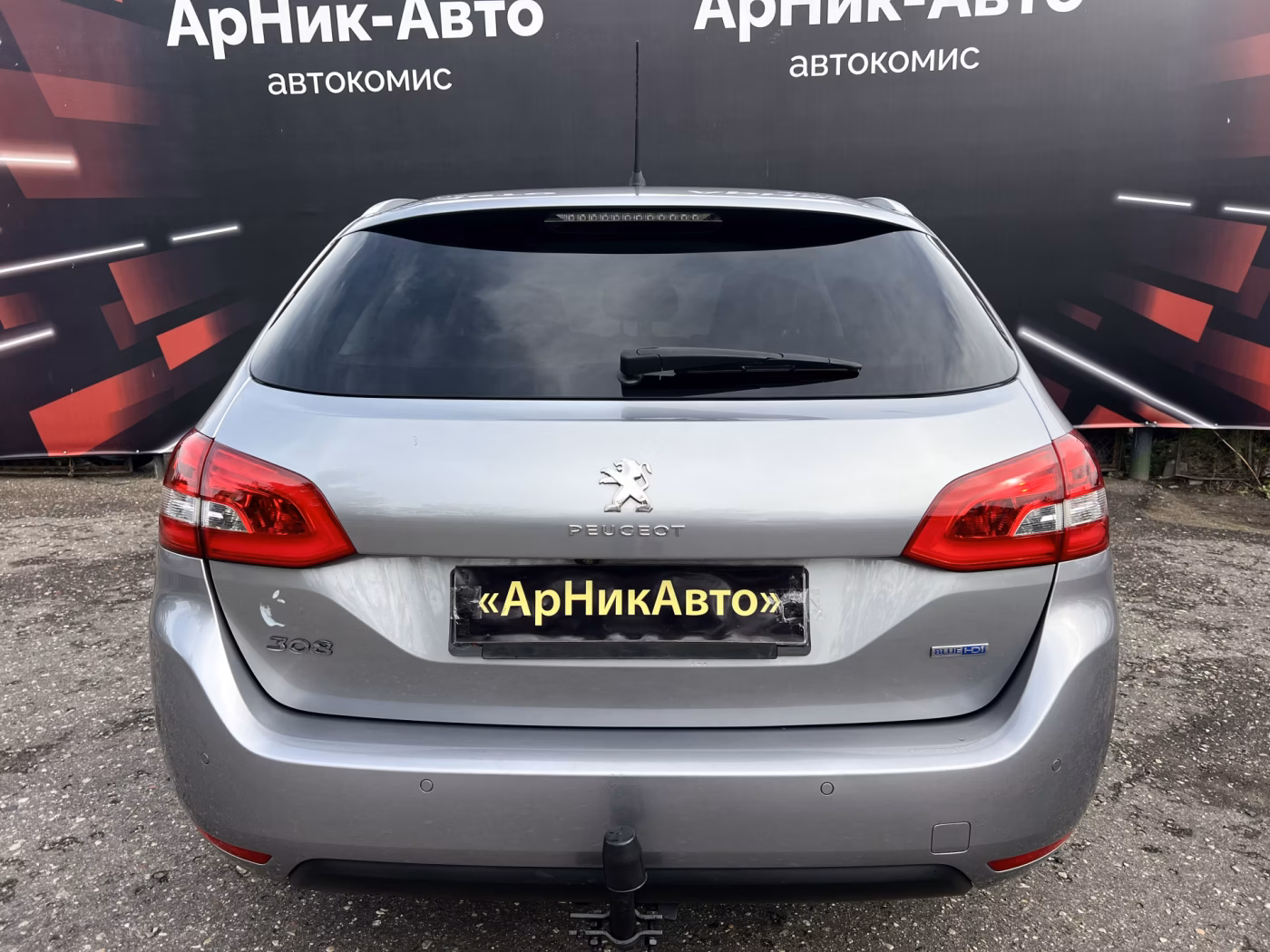 Peugeot 308 фото 3